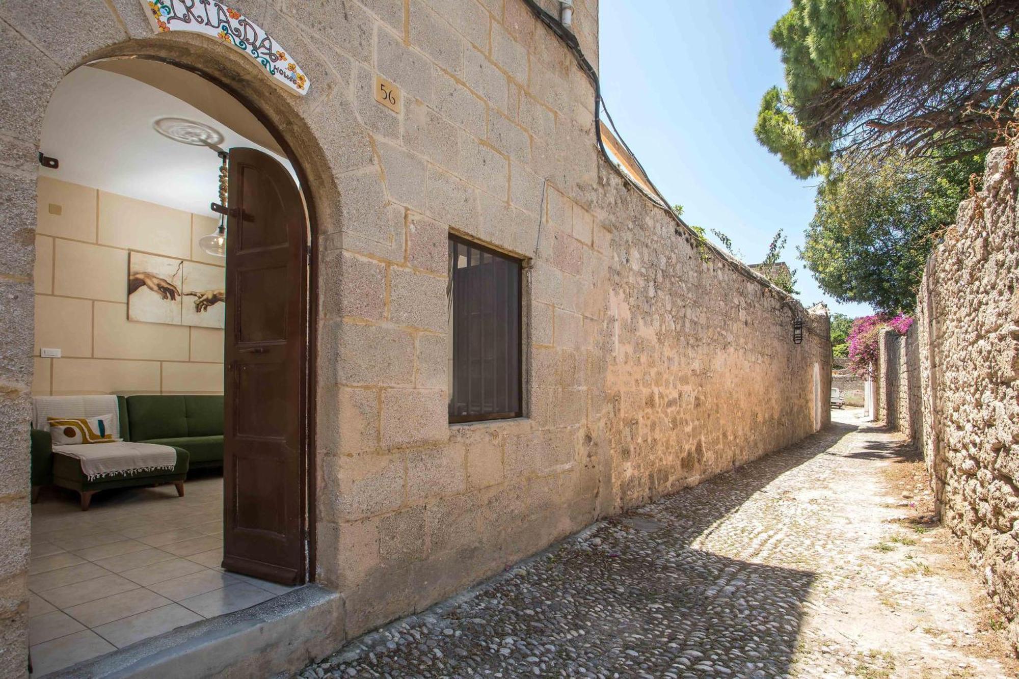 Iriada House Rhodes City Buitenkant foto